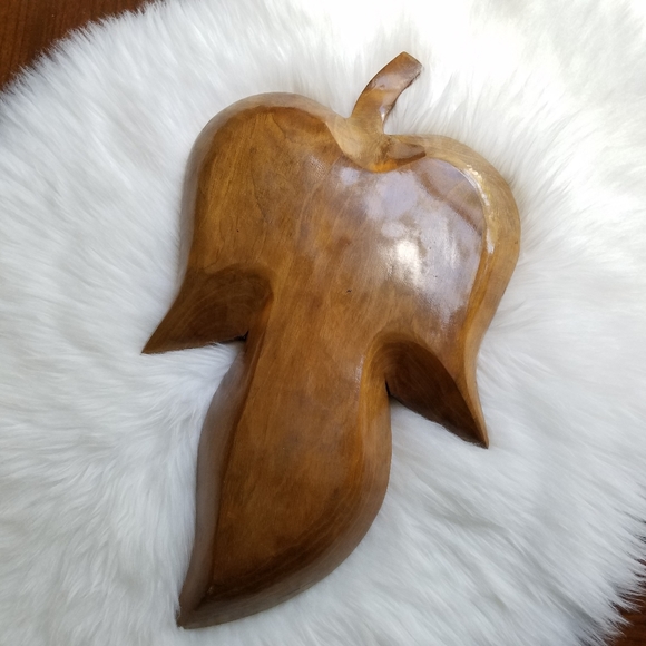 Boho Vintage Leaf Shaped Wooden Tray - Picture 6 of 13
